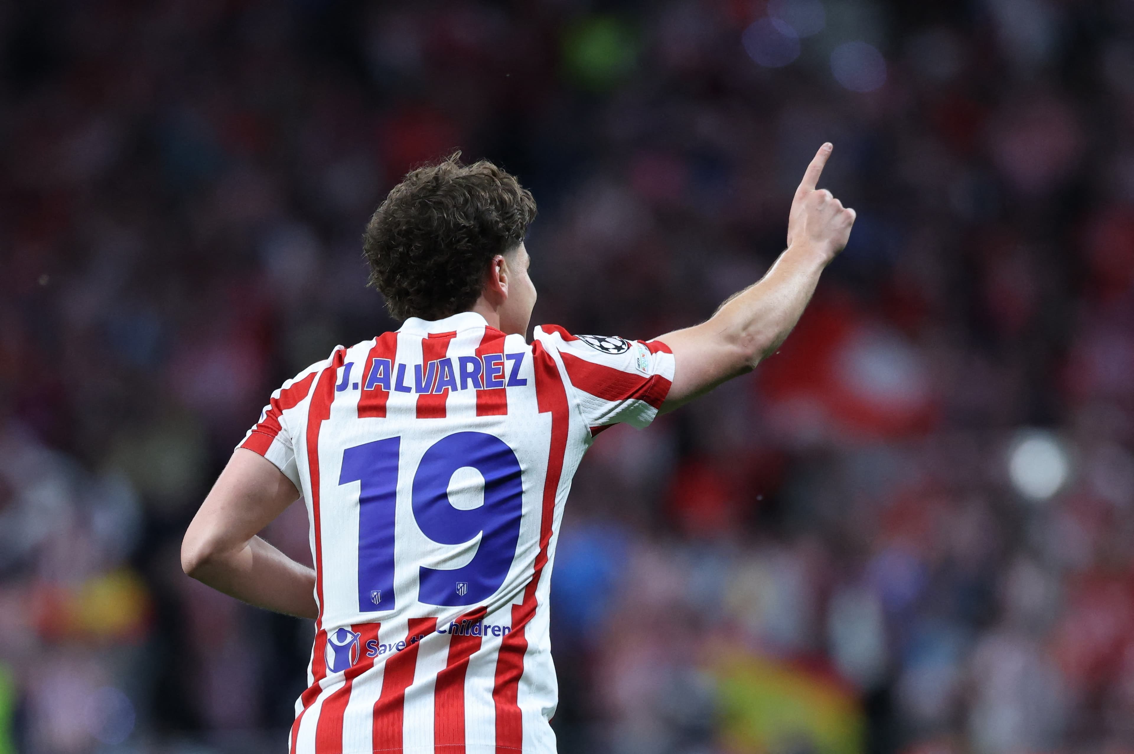 Simeone's call-ups: Julián Álvarez in; Cuti Romero out!