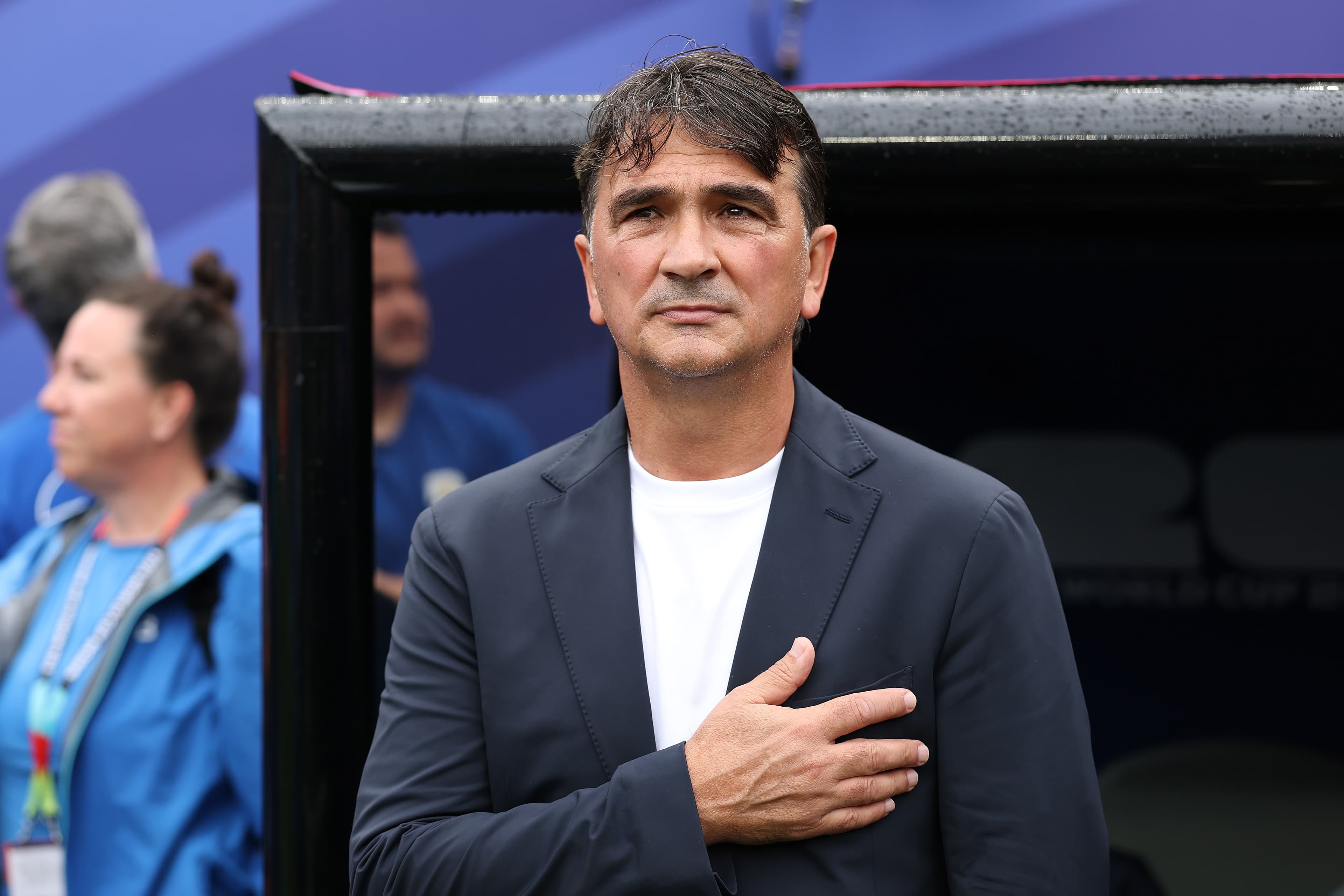 🚨 After dramatic World Cup exit, top nation parts with winning coach