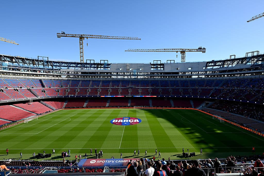 The Objective: Camp Nou, Pedro Sánchez's plan B for 2030 final