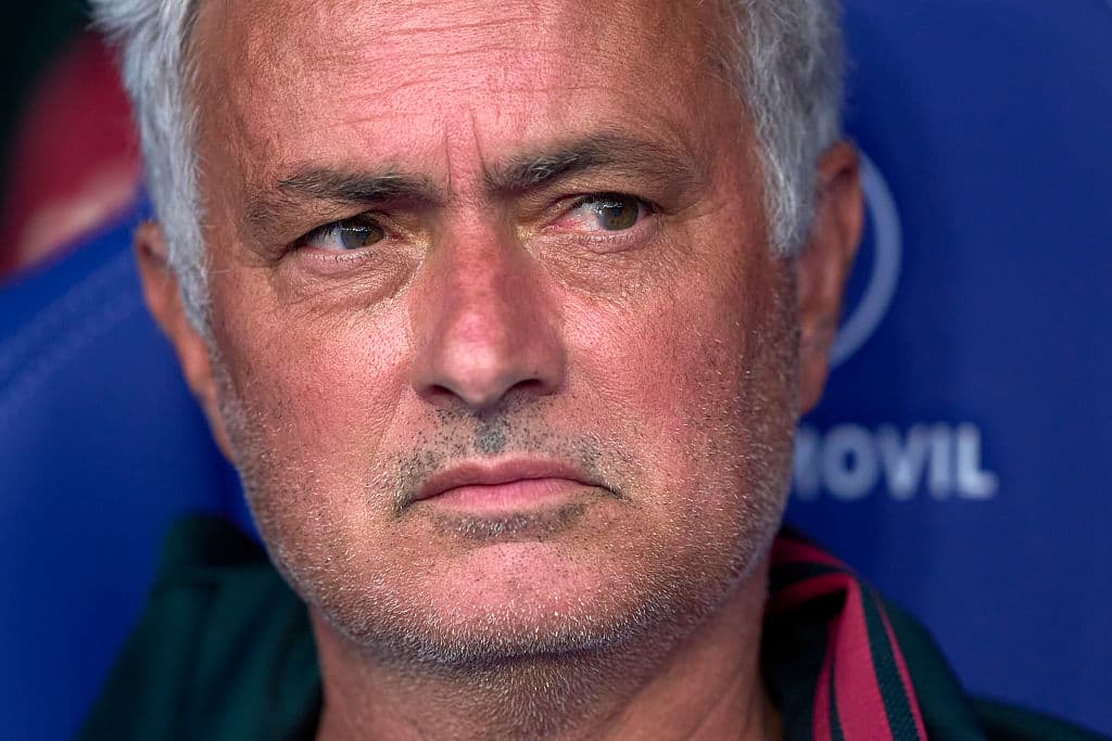🗞️ Front pages: Mourinho returns, Julián flares up, Argentina punished