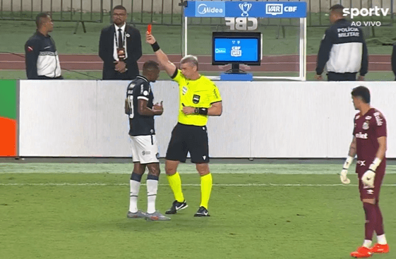 🎥 Watch the incident and have your say! VAR suggests another red