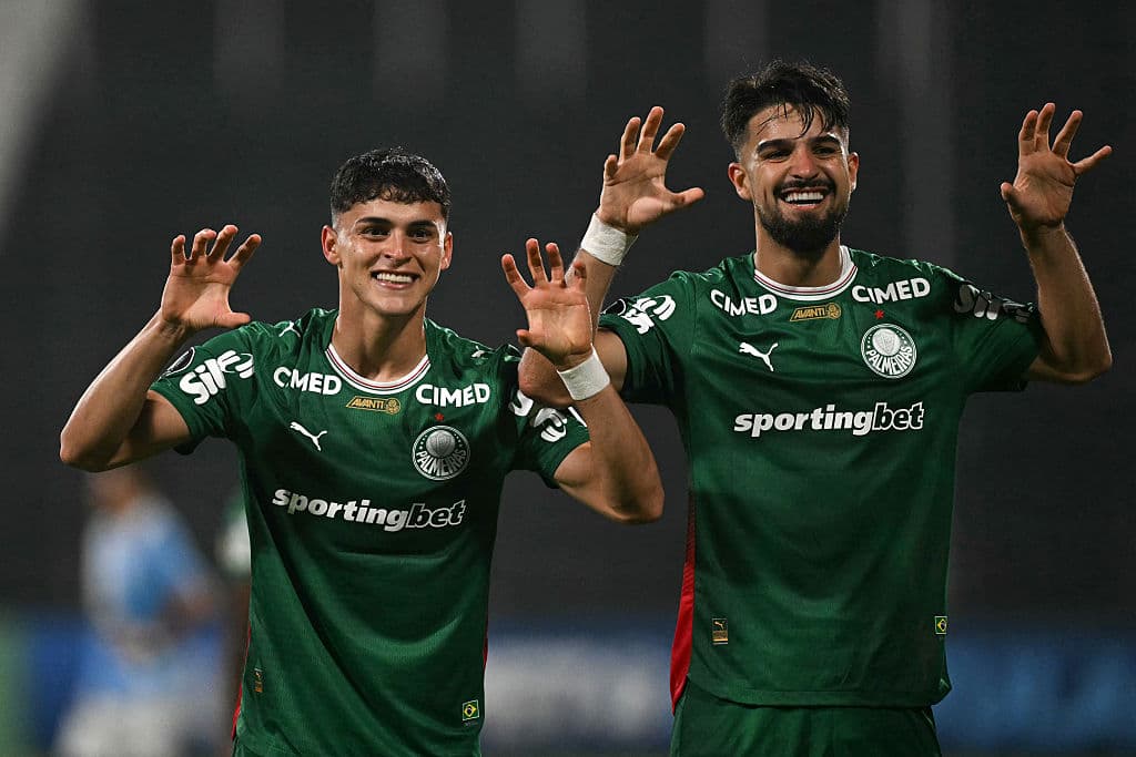 🎥 One foot in the next round? Palmeiras go top after beating Cristal