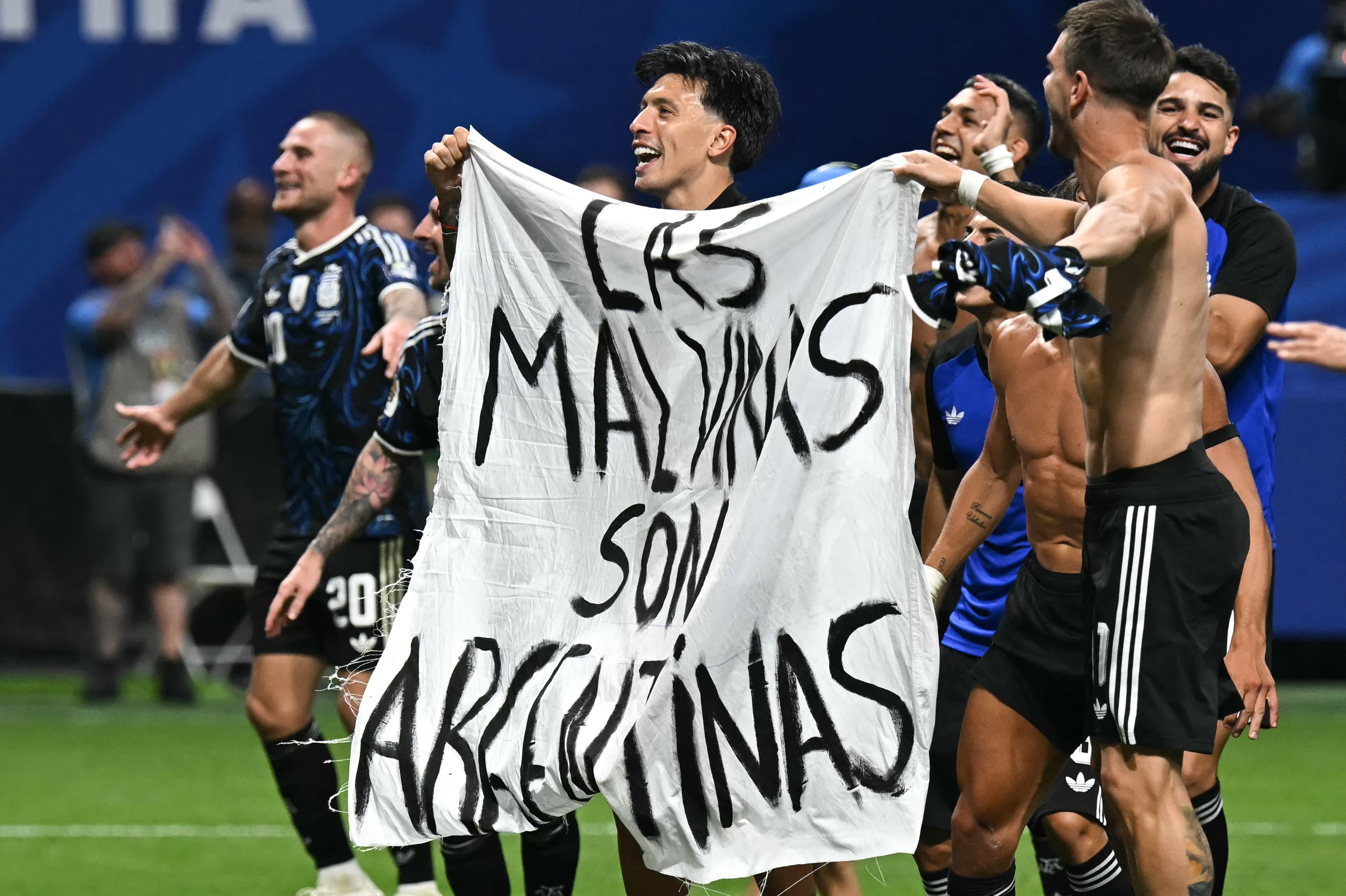 Malvinas banner could land Argentina in trouble with FIFA, why 🤔