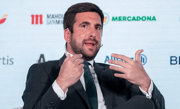 After 20 years we'll vote: Riquelme formalises his bid in Madrid