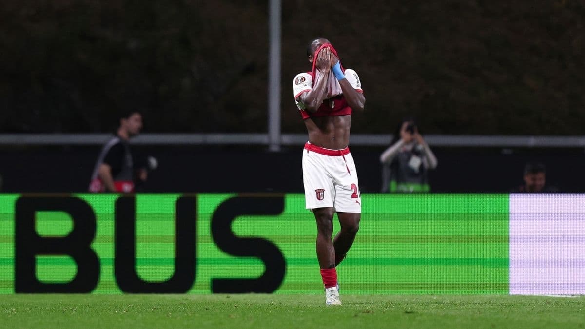 PSG agree €3.3m “first refusal” deal for box to box midfielder playing in Portugal