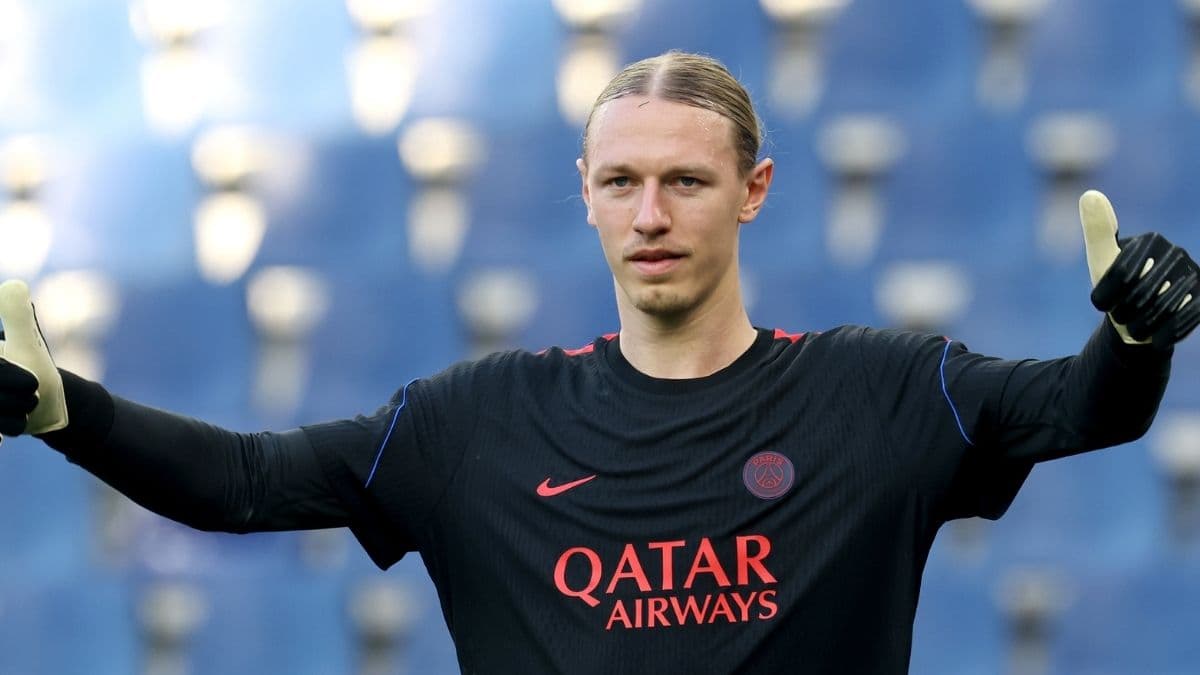 PSG may regret big summer transfer decision as team’s weak link returns in slow start to season