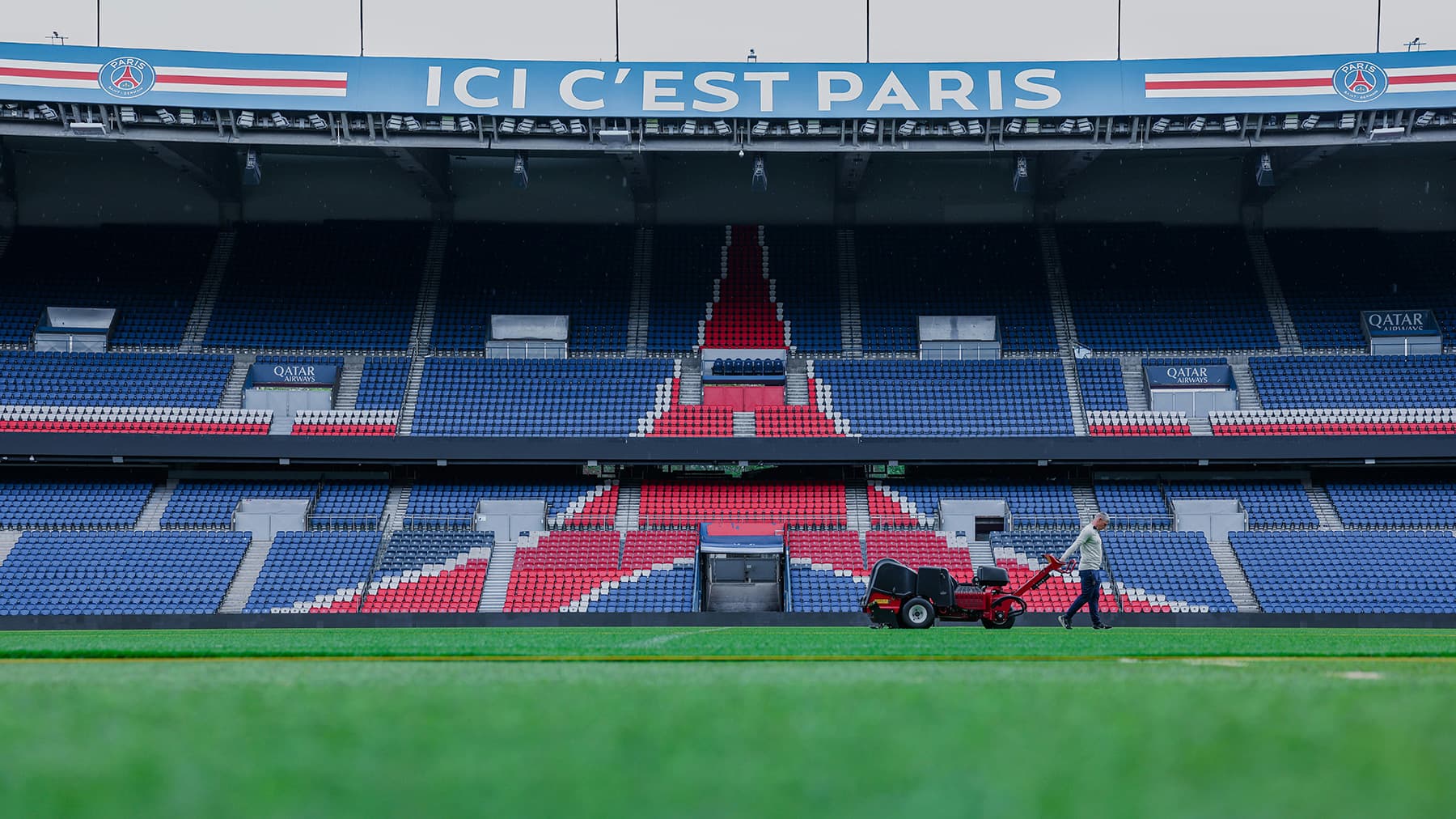 PSG – Barcelona breaks historic French record