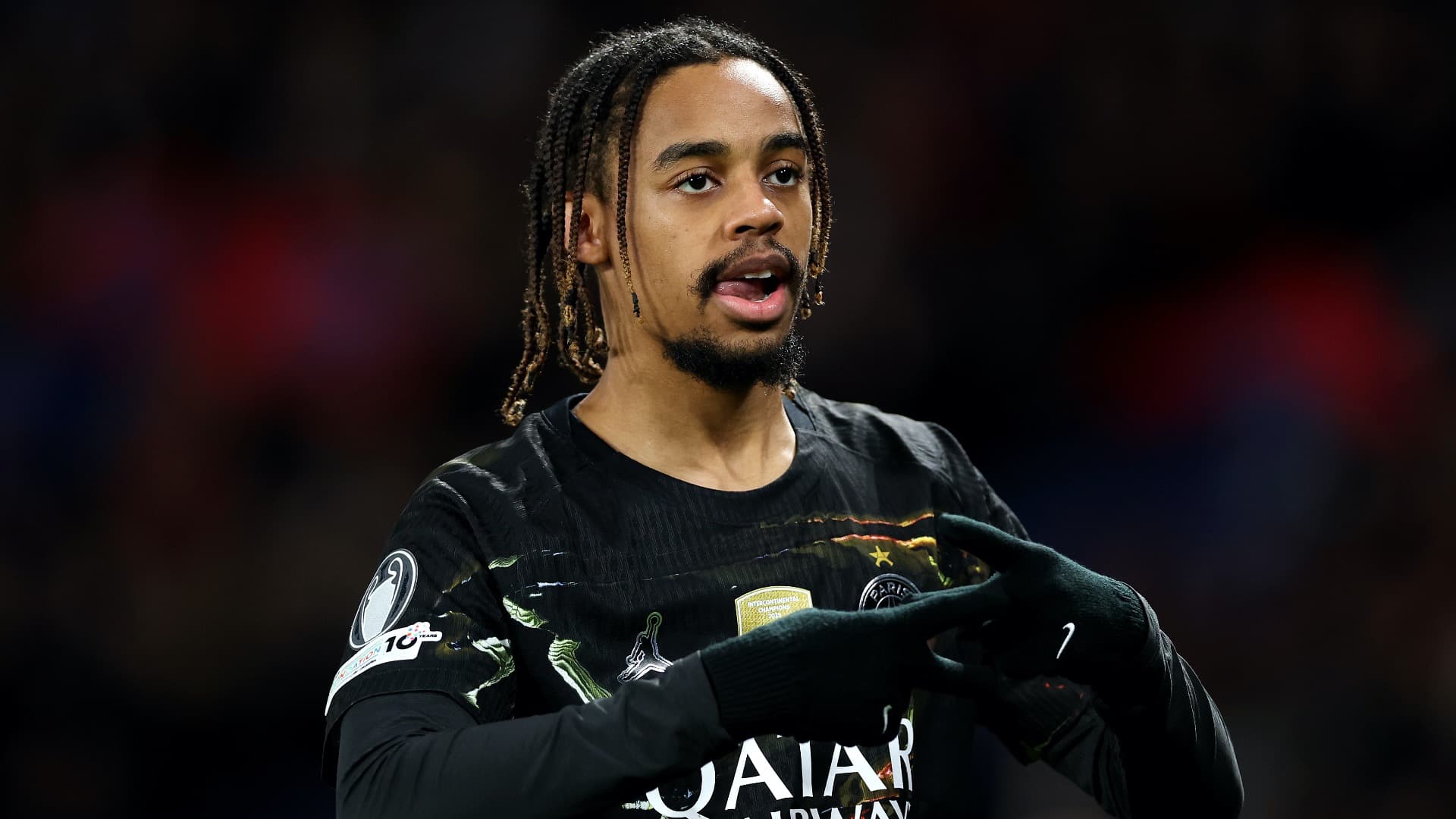 Romano: PSG finally in “club to club talks” over €100m plus transfer