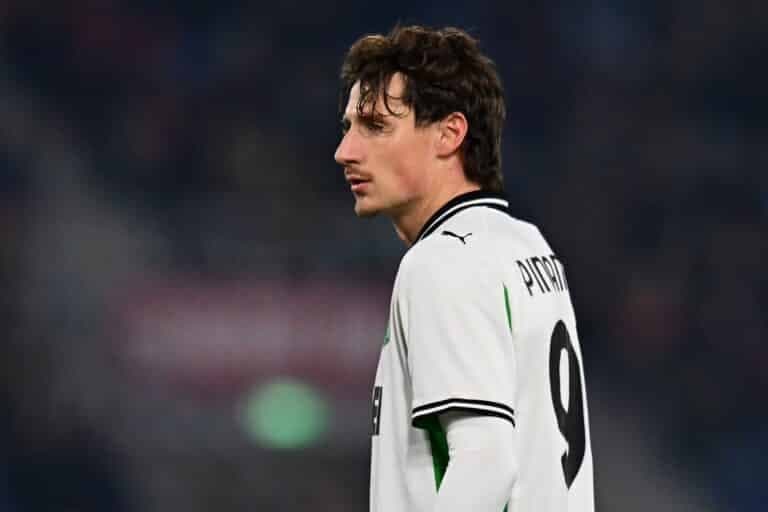 Pinamonti’s agent offers him to Roma