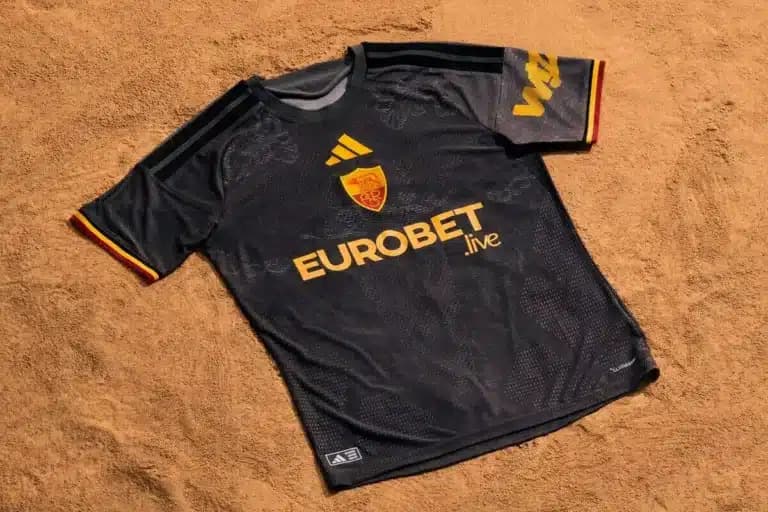 Roma to debut third kit vs Napoli