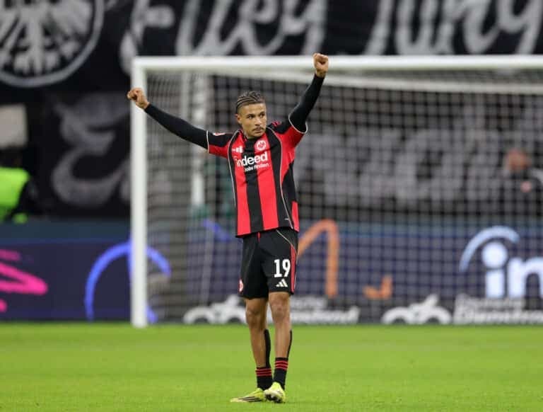 From Germany: Roma onto Frankfurt’s Bahoya