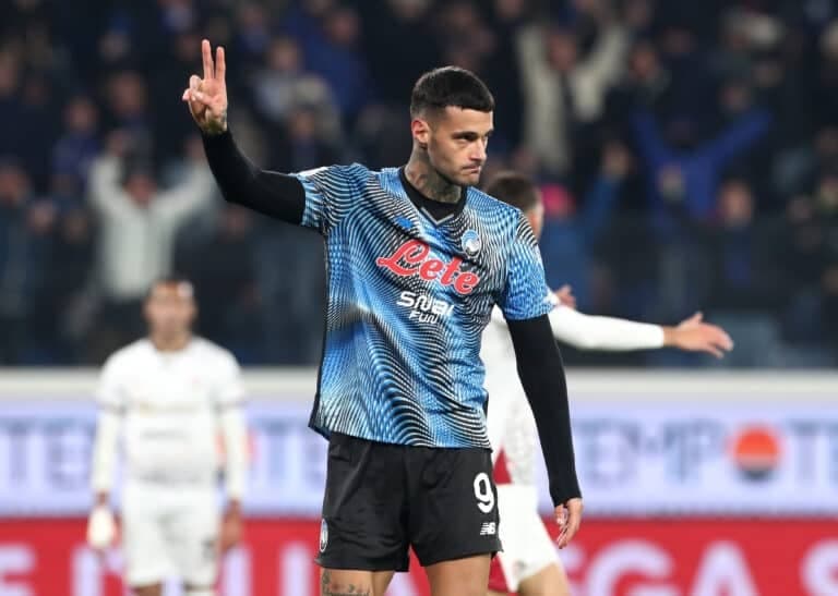 Scamacca tipped as Roma’s back-up to Malen