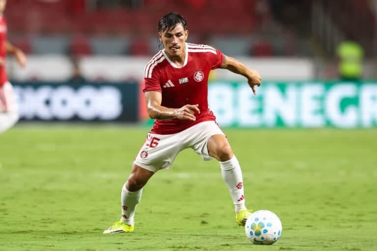 Roma inquire about Internacional’s Bernabei