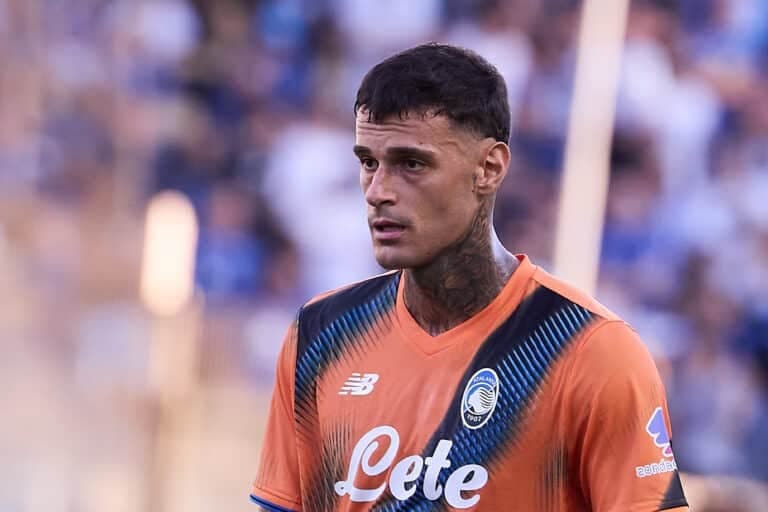 Scamacca pushing to return to Roma