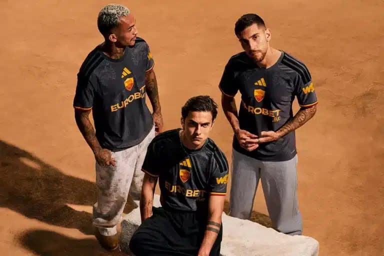 Official: Roma unveil Adidas third kit