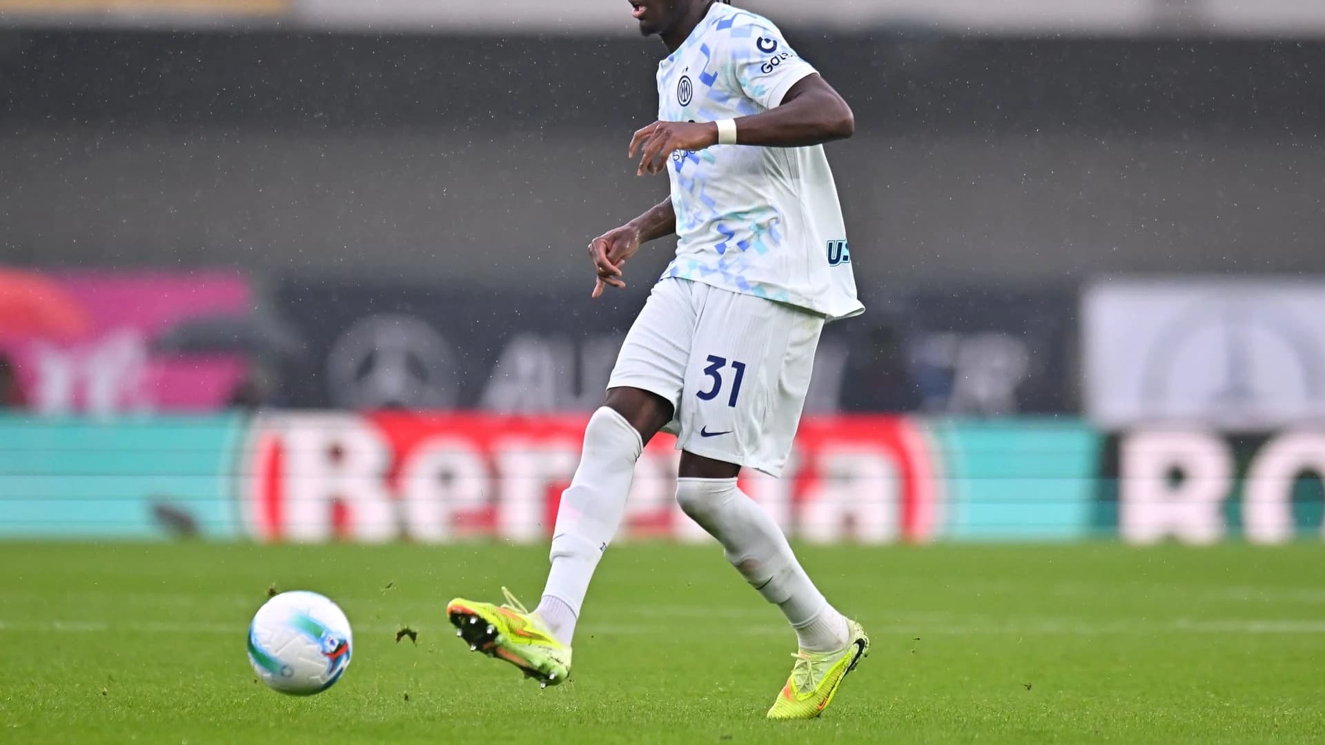 3-4 Loss to Club Brugge – Bisseck Calls for Inter Response
