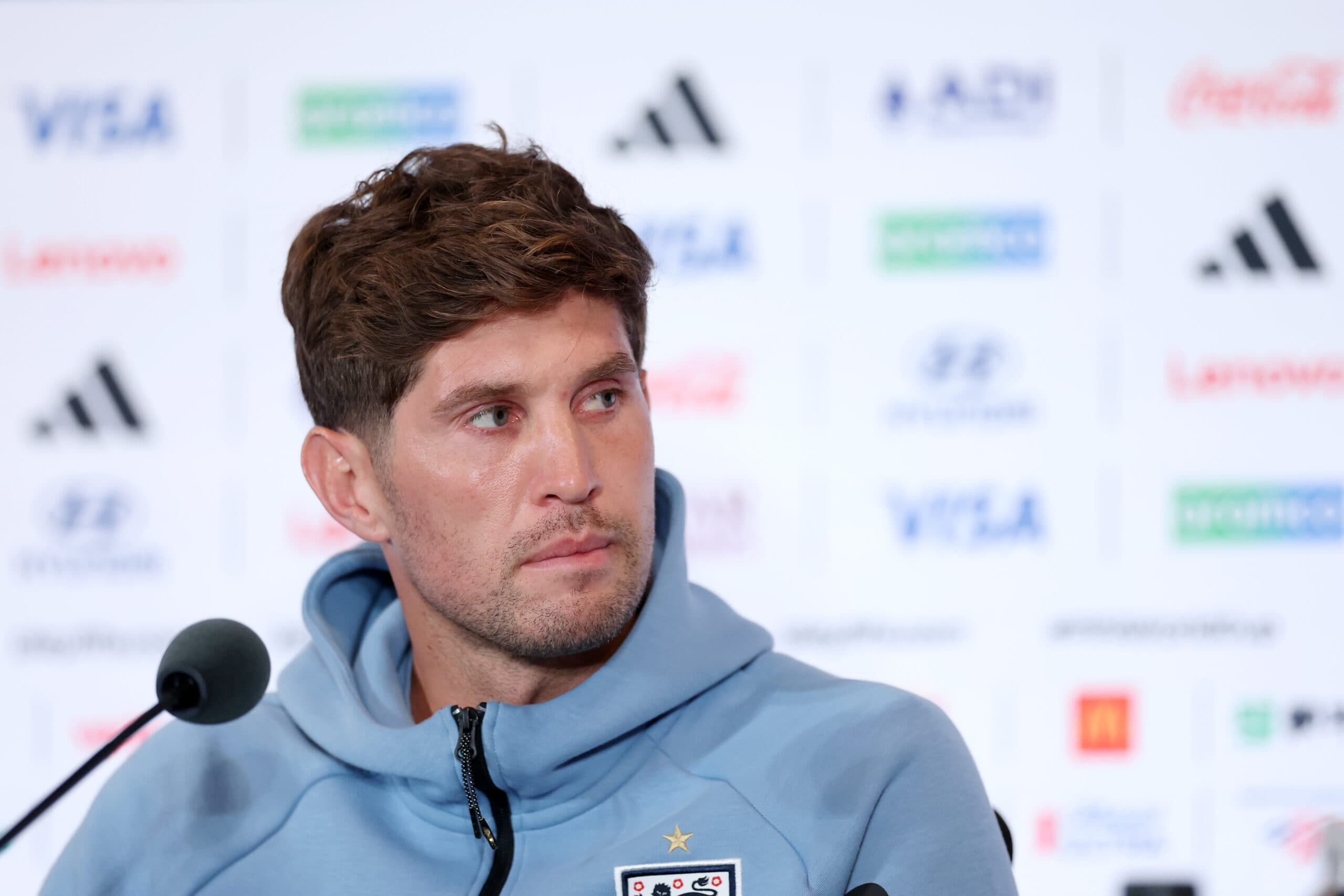 Arsenal Are Among The Clubs Hoping To Land This Experienced Defender: Is He Worth The Fight?
