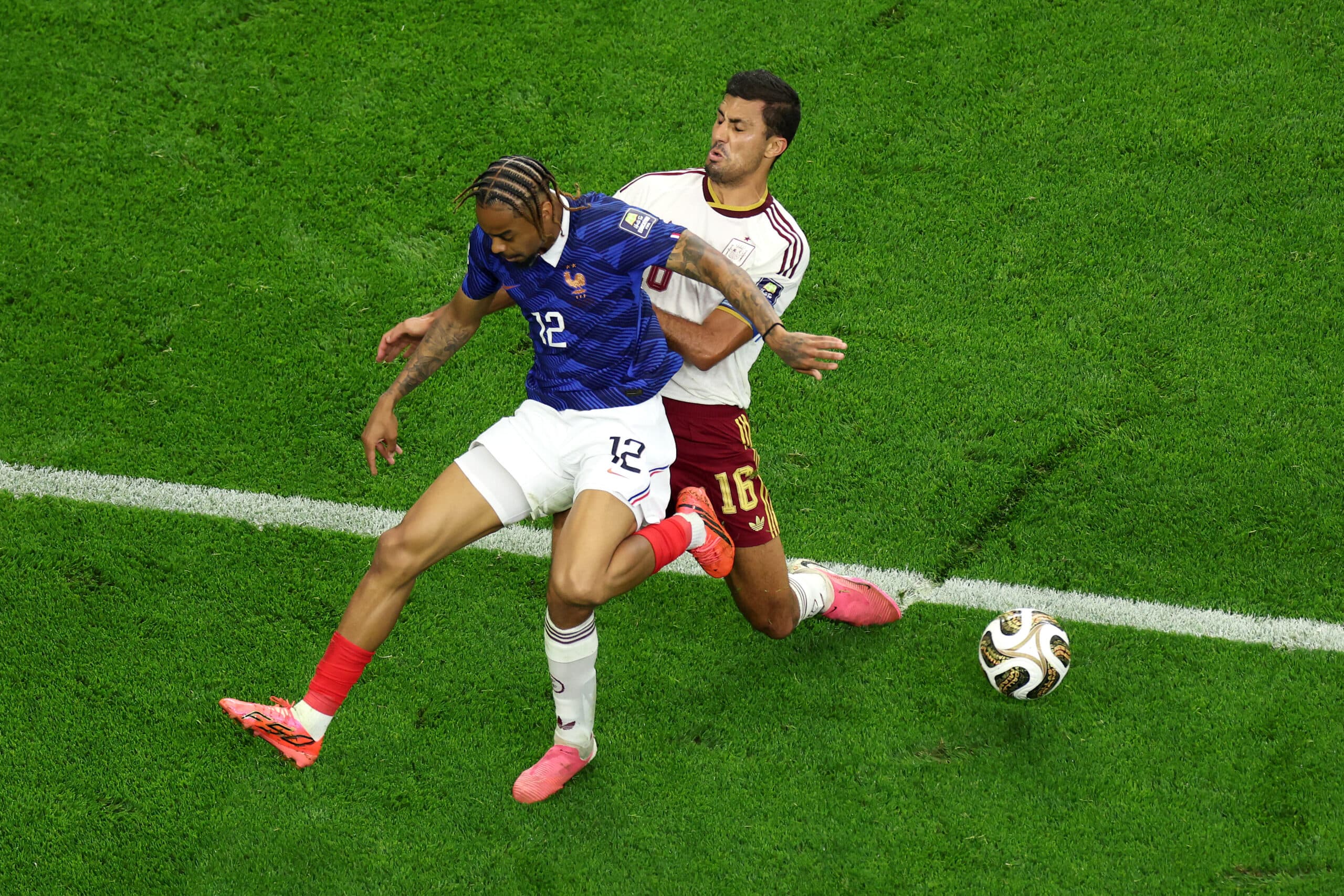 Arsenal Are Set To Rival Liverpool For This Paris Saint-Germain Winger: Dream Signing For Arteta?