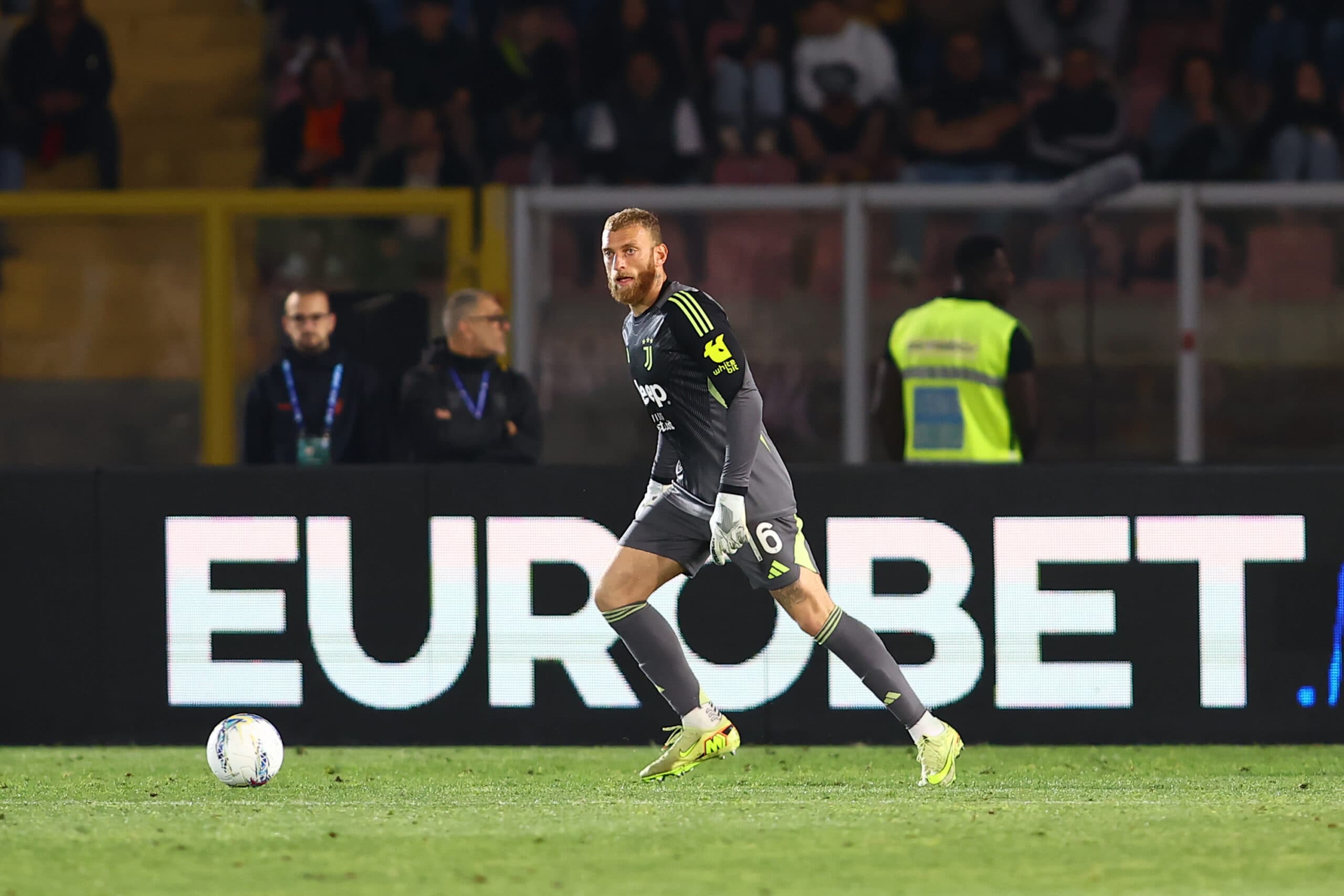 Leeds United Linked To 28-Year-Old Serie A Goalkeeper: Right Option For Farke?