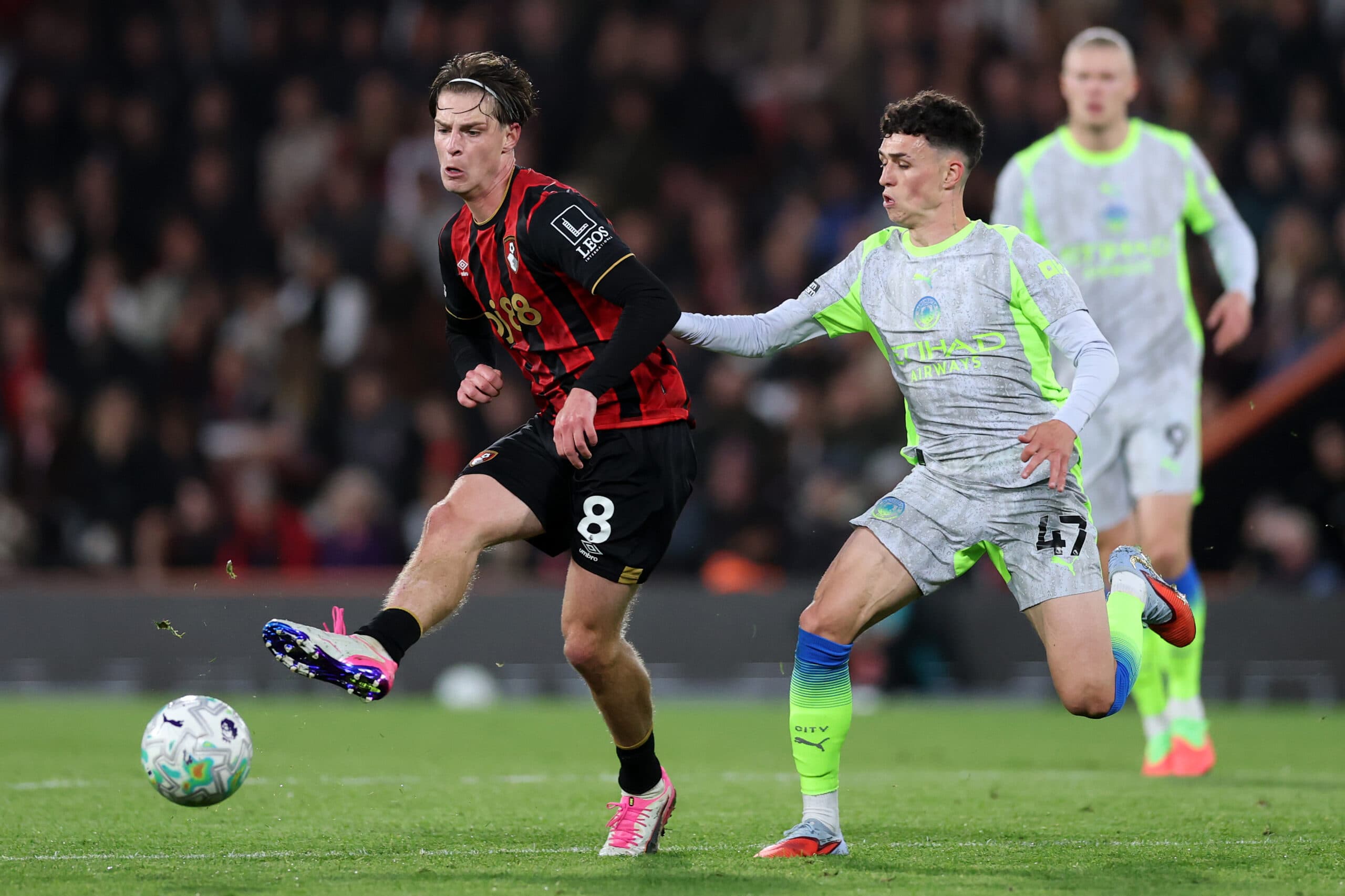 Manchester United Are Eager To Move In For This Bournemouth Midfielder: Good Fit For Carrick?
