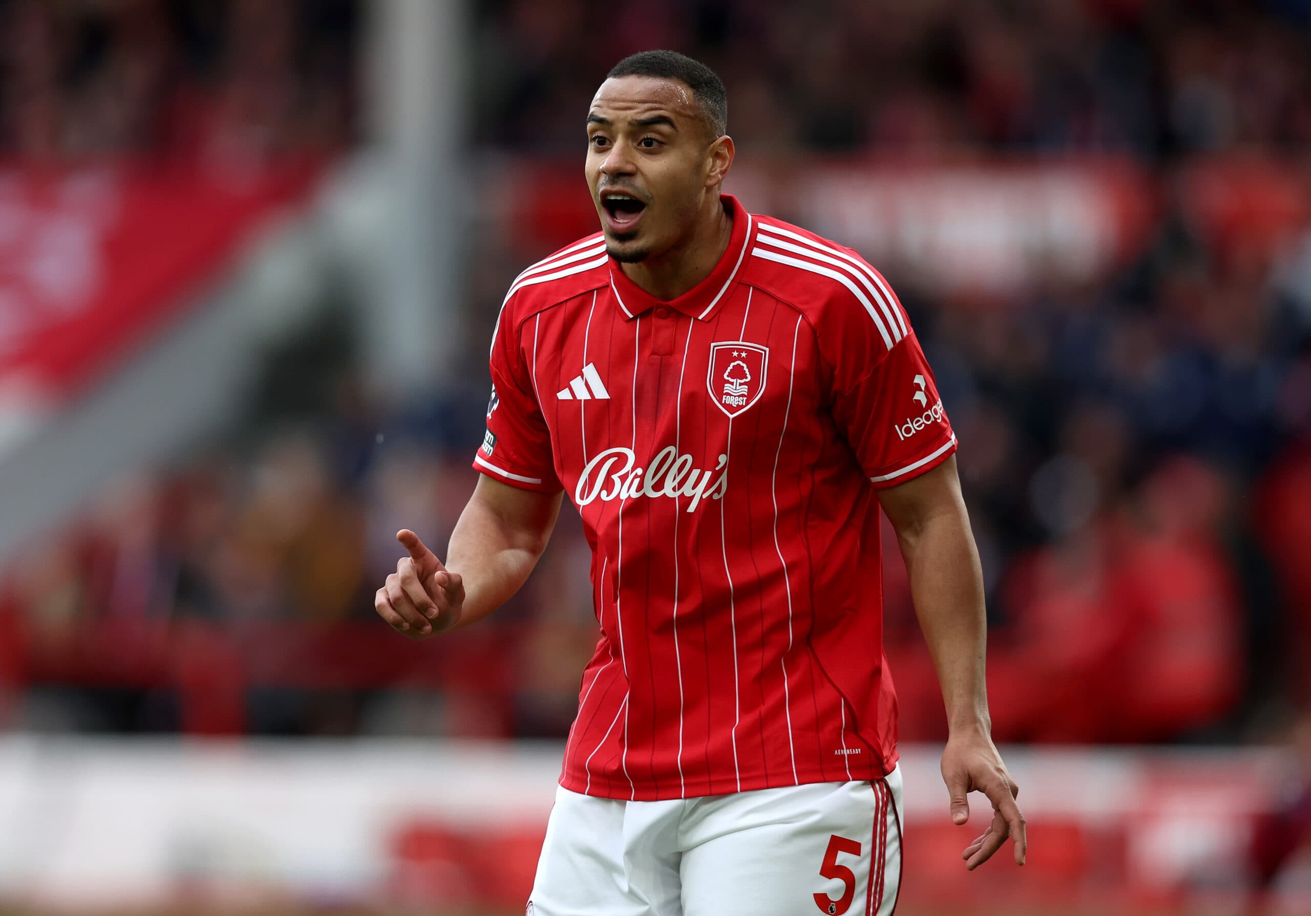 Chelsea Set To Rival Liverpool For This Brazilian Defender: Decent Option For Alonso?