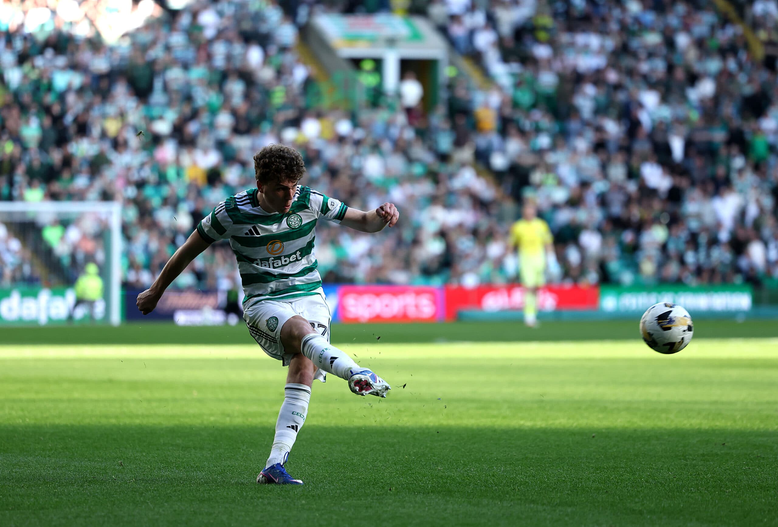 Sunderland Are Facing Stiff Competition For This Celtic Midfielder: Good Option For Le Bris?