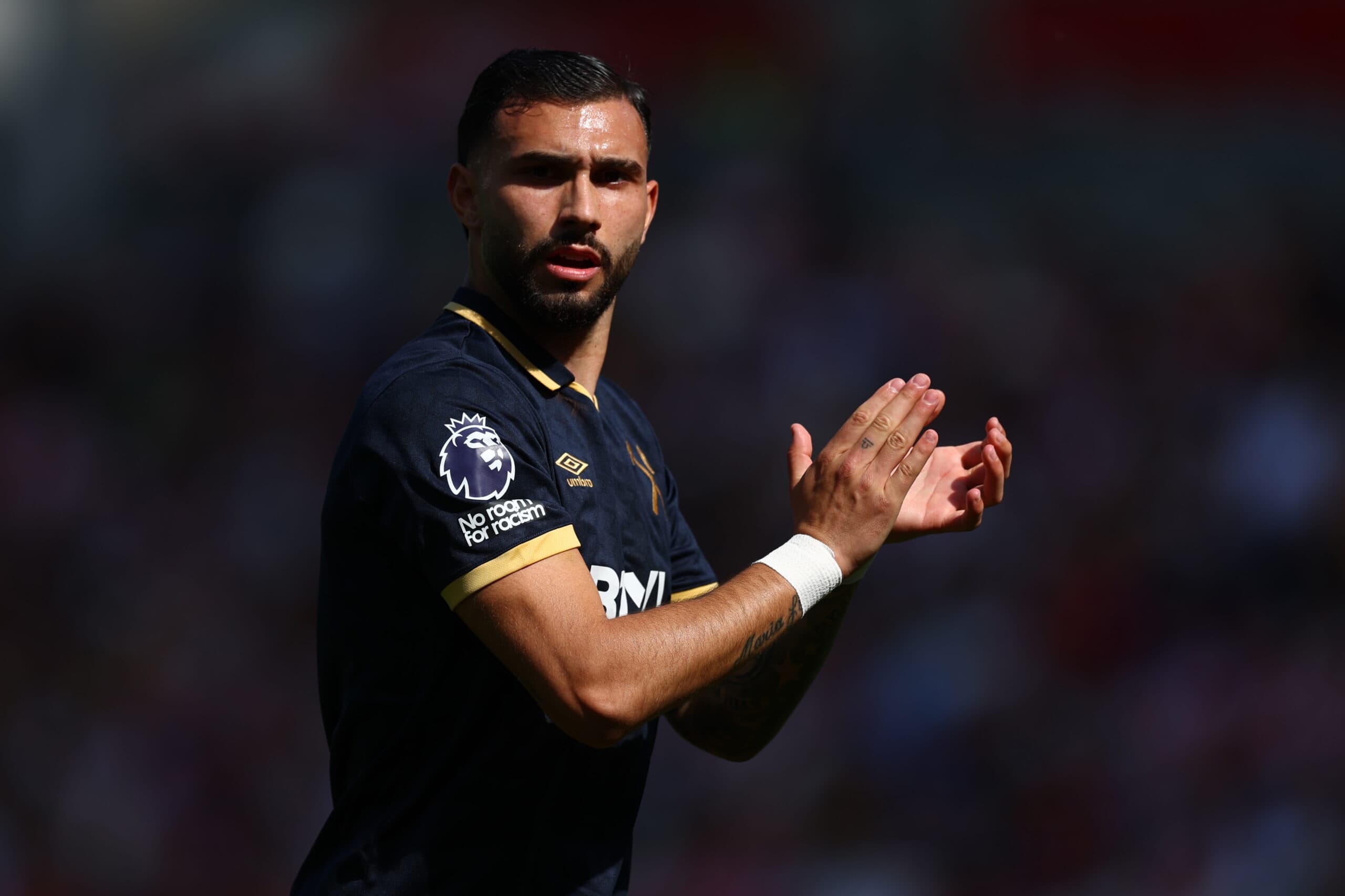 West Ham Face Relegation Crisis As Flamengo Chase Star Striker: Should They Sell Him?