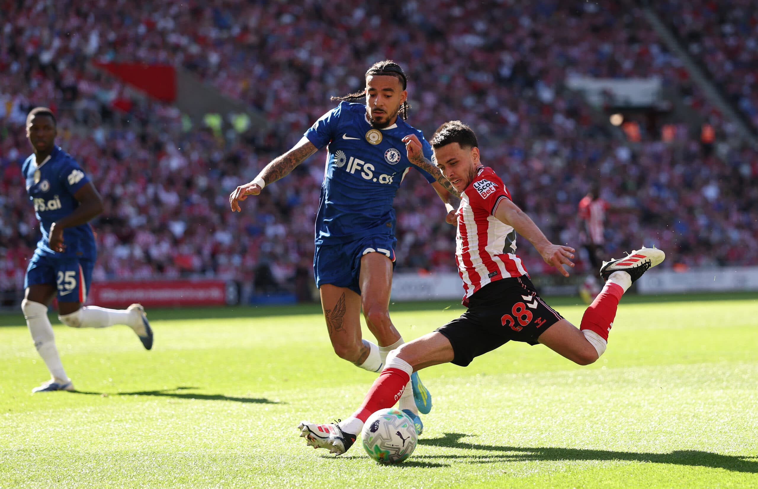 Manchester City Remain Keen On Signing This Chelsea Full-Back: Should Maresca Bring Him On Board?