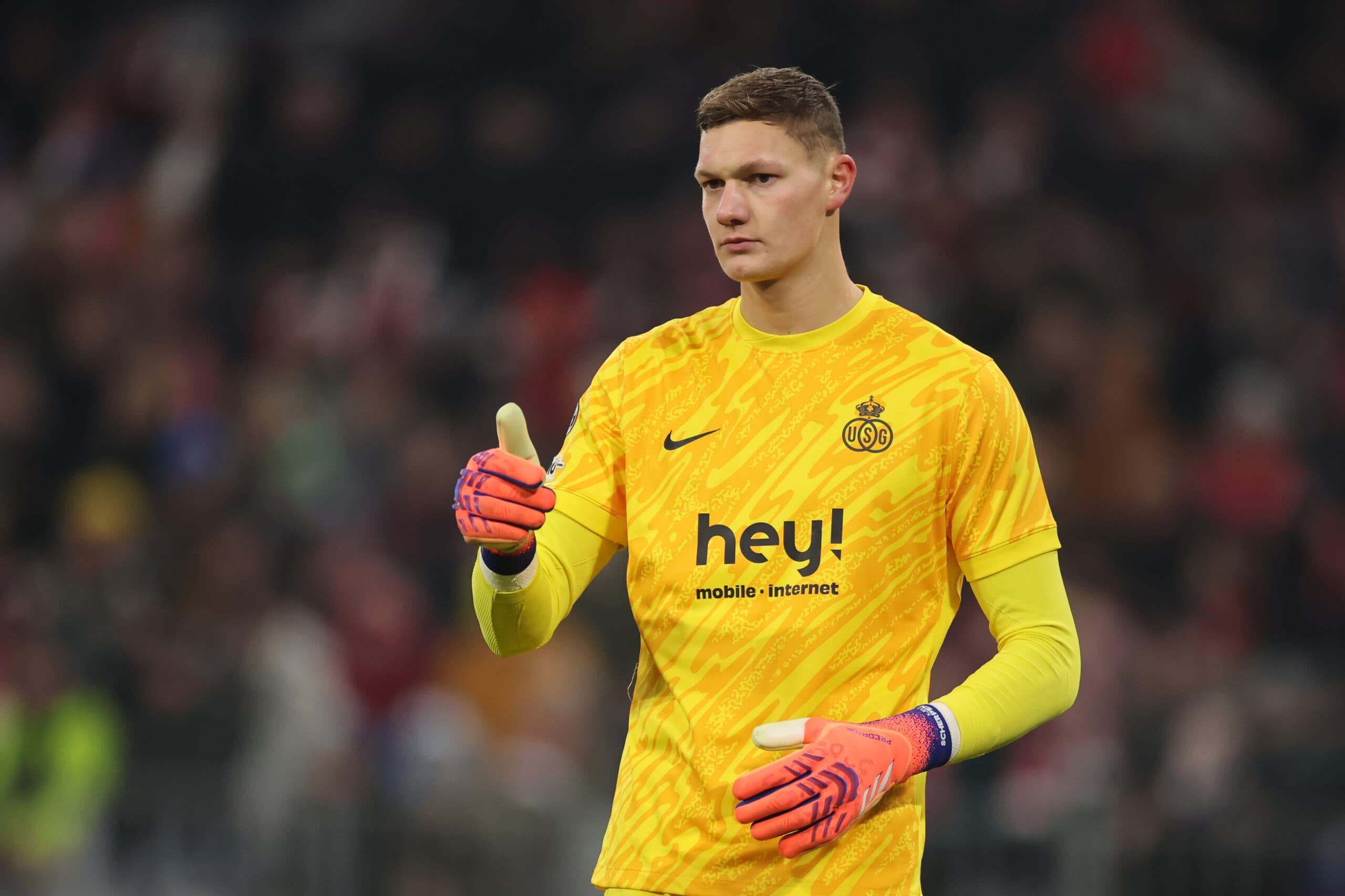 Leeds United Dealt Blow In Pursuit Of £8.5m Goalkeeper: Was It A Setback?