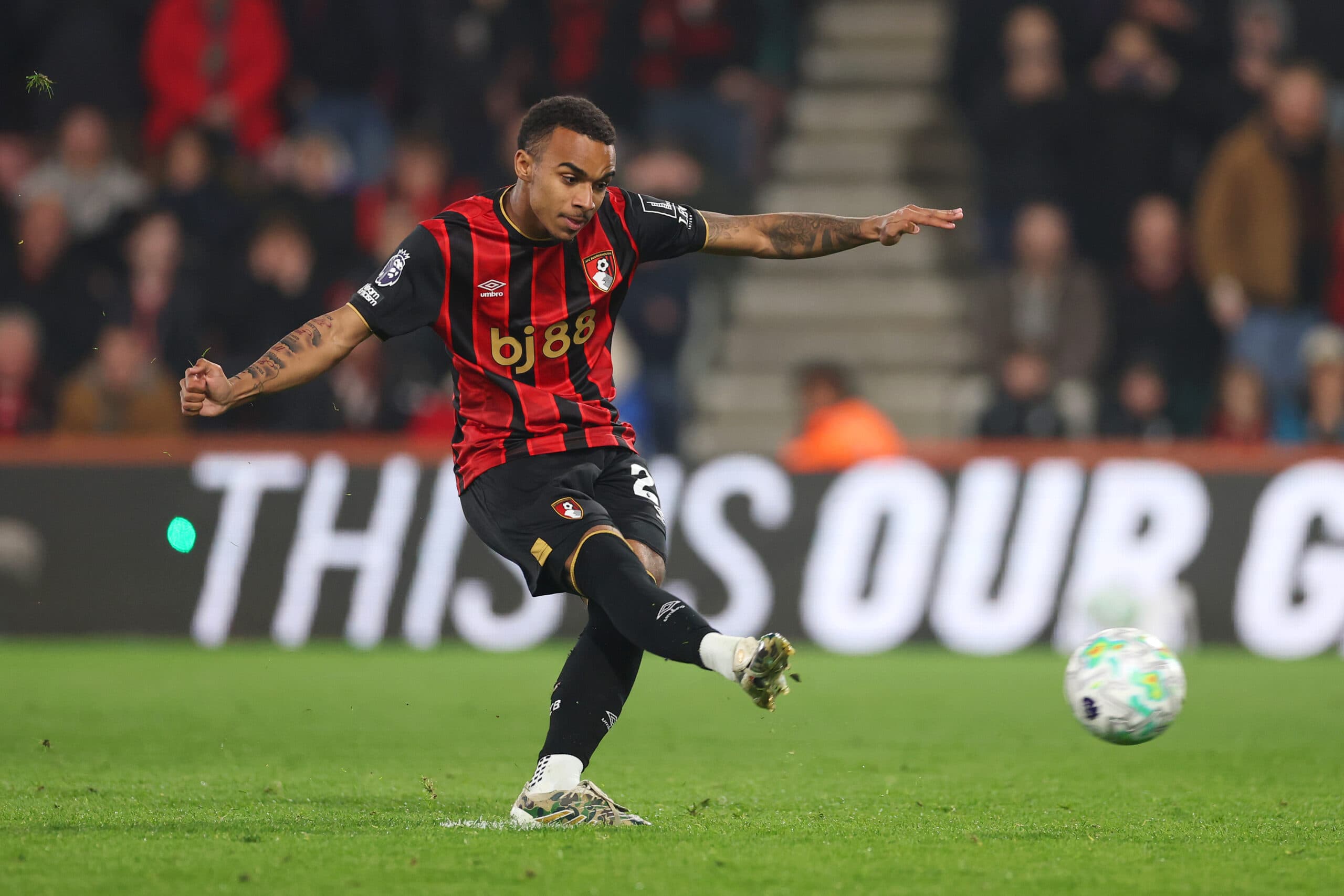 Tottenham Hotspur Are Willing To Launch A Move For This Bournemouth Striker: Good Fit For De Zerbi?