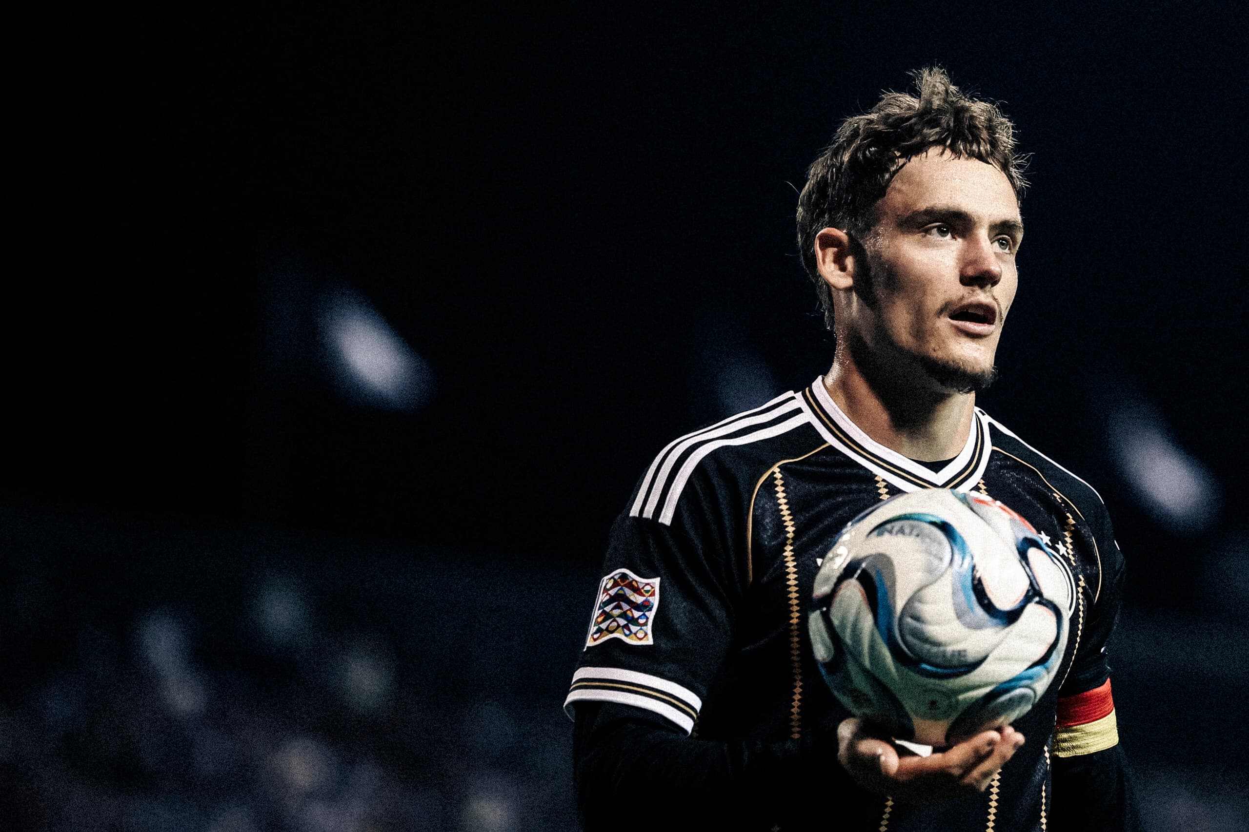Chelsea Are Keeping A Keen Eye On This Liverpool Playmaker: Dream Signing For Alonso?