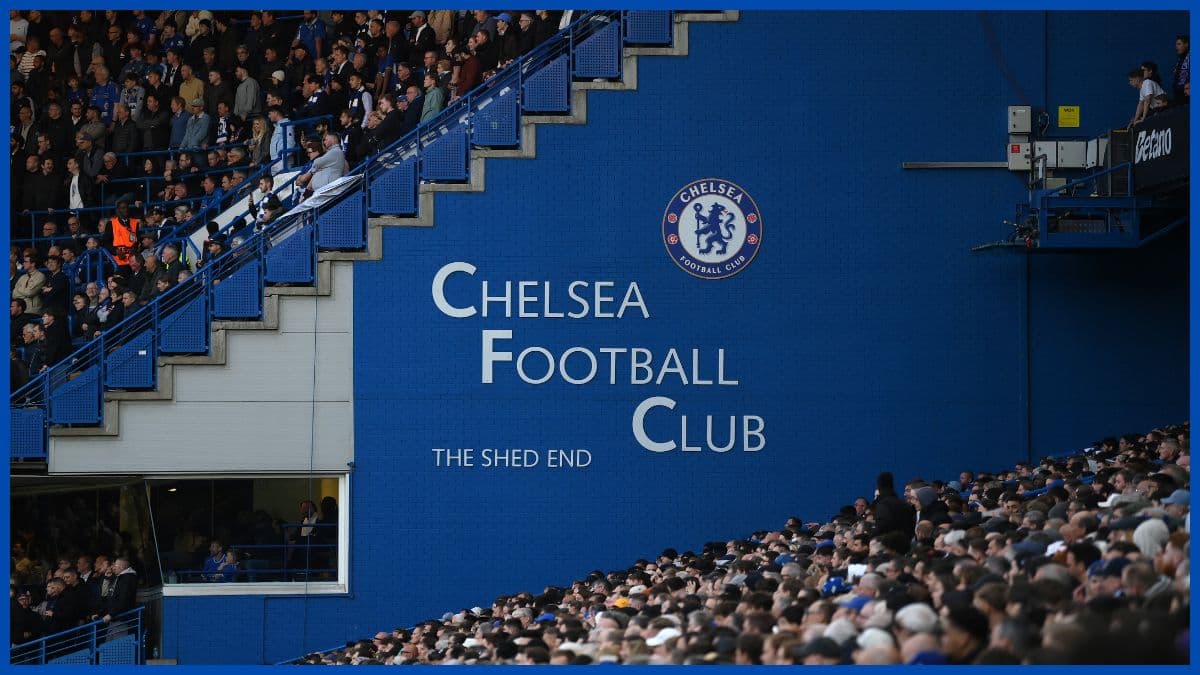 Chelsea star told to do “everything to complete transfer” away amid Champions League failure