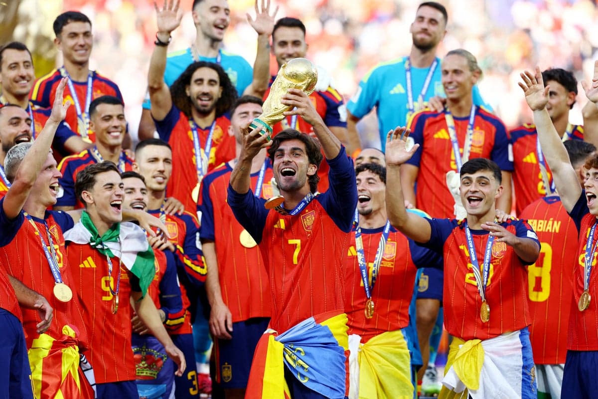 Spain secure World Cup glory to banish miserable Argentina and their anti-football