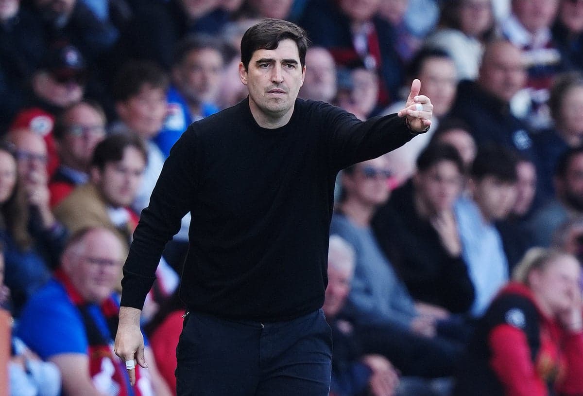 Andoni Iraola lands in Liverpool to complete Anfield move