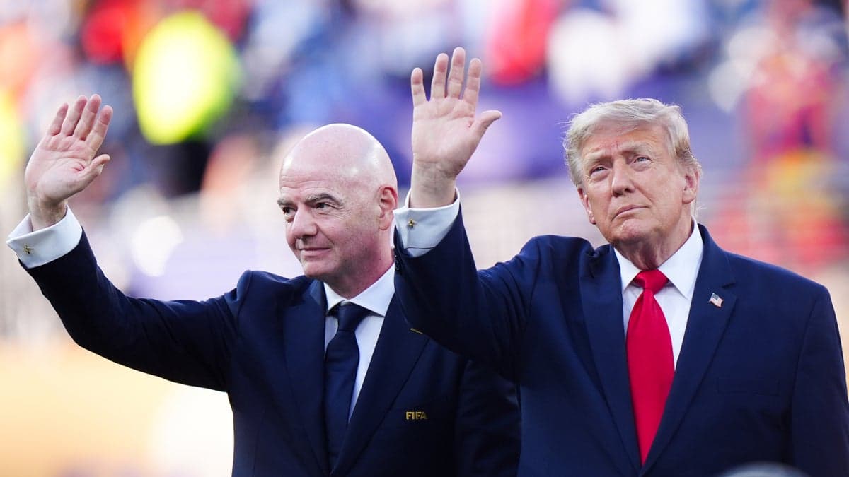 La Liga chief slams Gianni Infantino’s ‘pathetic’ rant on Fifa’s World Cup critics