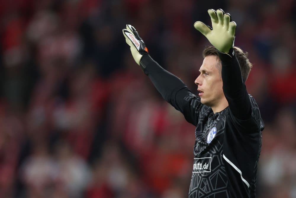 Alexander Schwolow Dreams Of The Scottish Premiership Title With Hearts