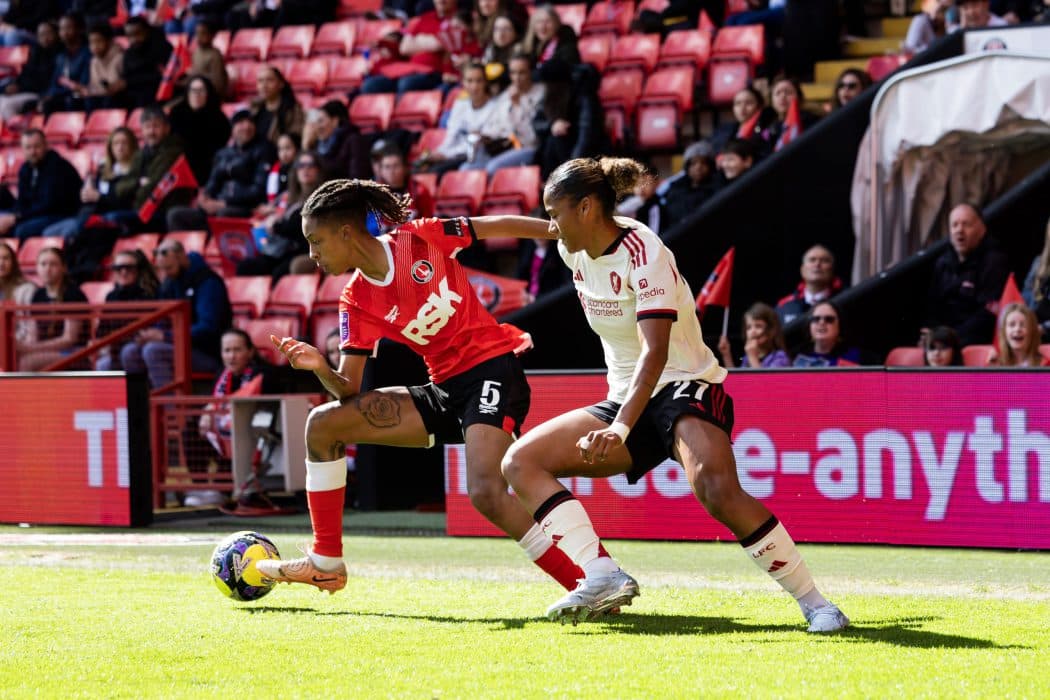 Charlton Athletic defender N’Dow signs new deal