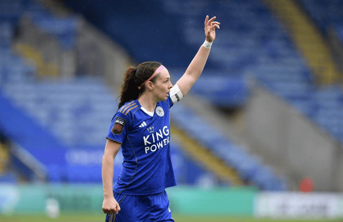 Leicester City midfielder Tierney signs new deal