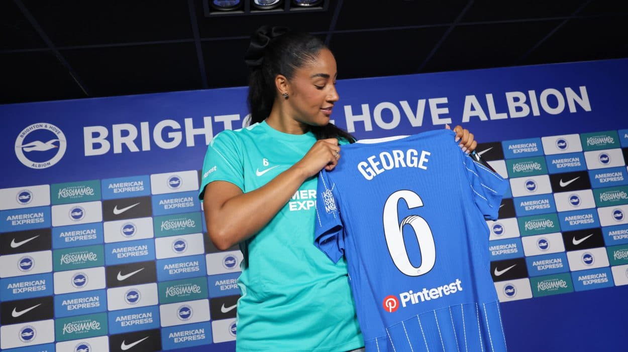Brighton & Hove Albion sign Manchester United defender George
