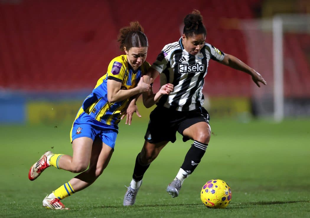 Newcastle United full-back Stokes signs new deal
