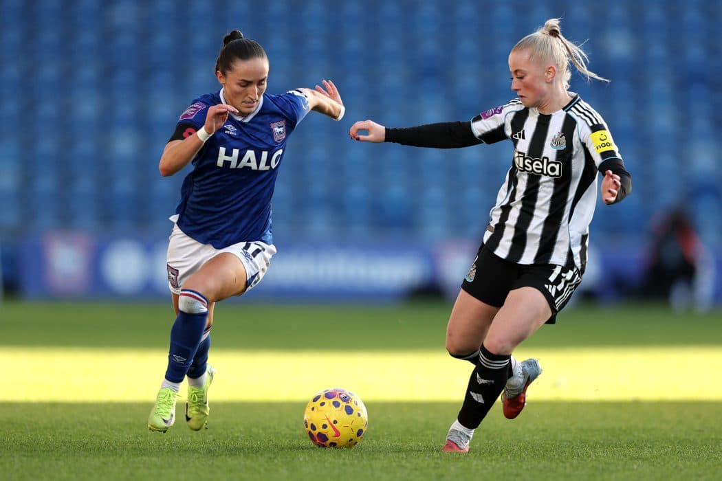 Brighton & Hove Albion sign Ipswich Town winger Peskett