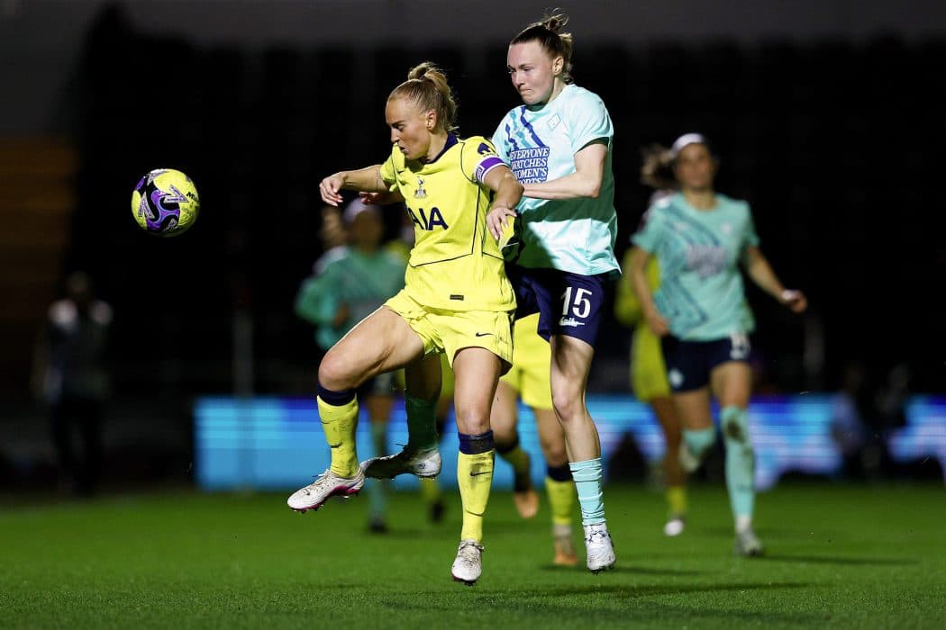 Sunderland sign London City Lionesses forward Franssi on loan