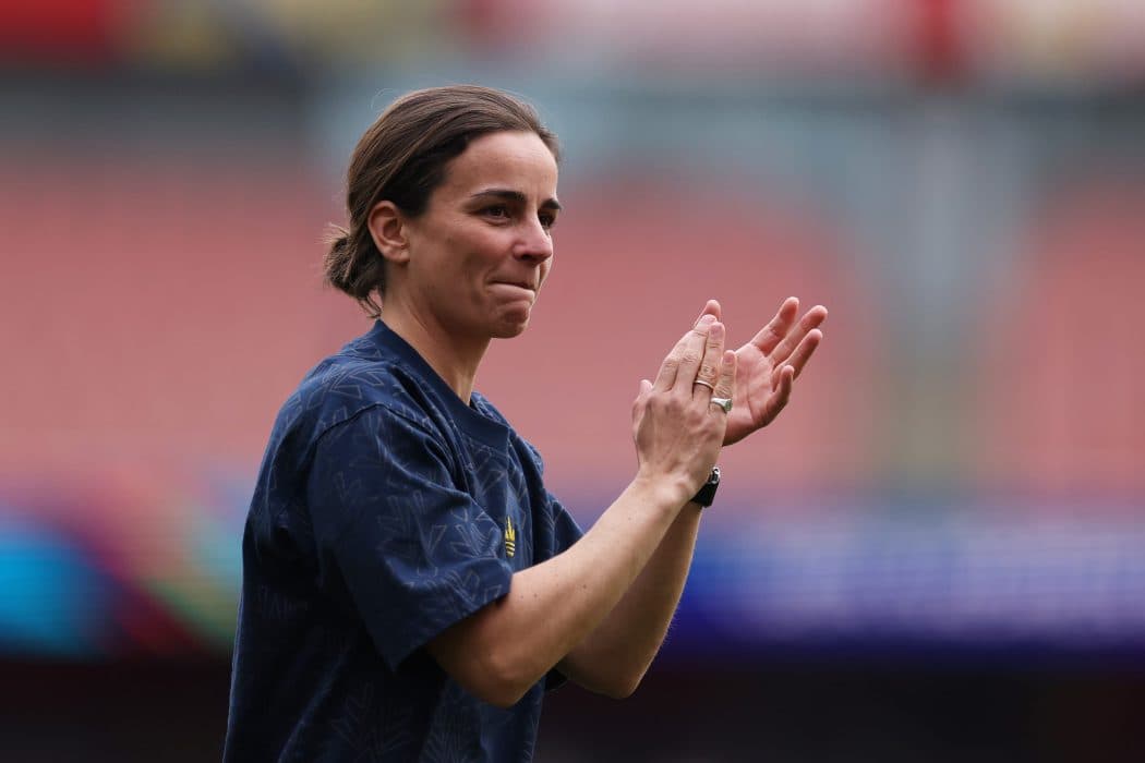 ‘There is a lot we are losing with Katie and Beth going’ – Arsenal boss Slegers pays tribute to departing duo