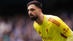 Liverpool keeper fined for using phone on motorway