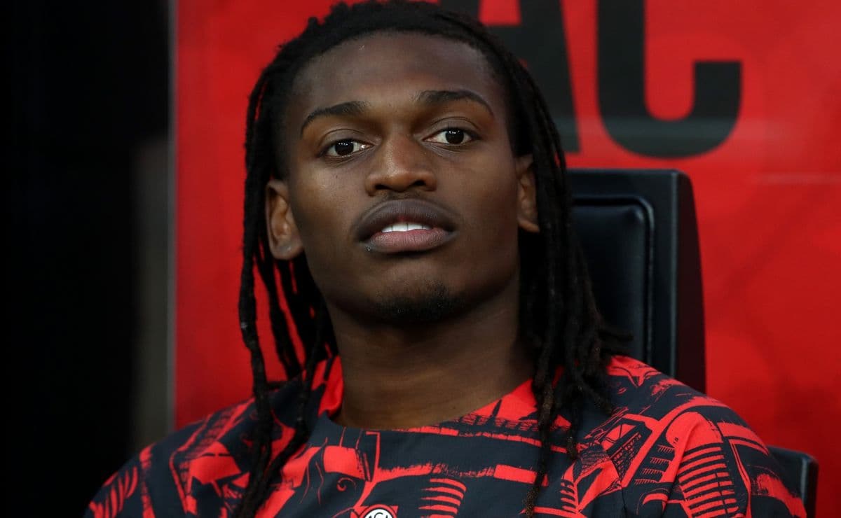 Report: Rafael Leao turns down a massive Al Hilal bid despite AC Milan departure plans