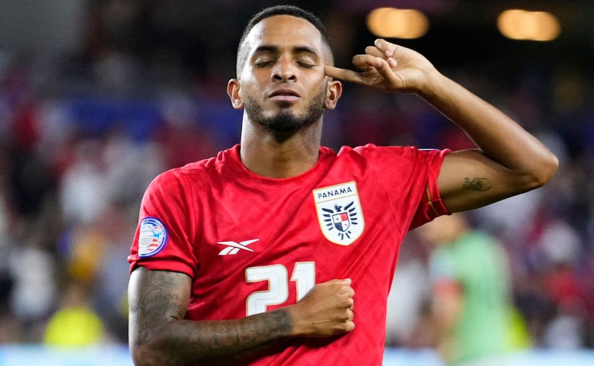 How tall is Cesar Yanis of Panama? Meet 2026 World Cup’s shortest player