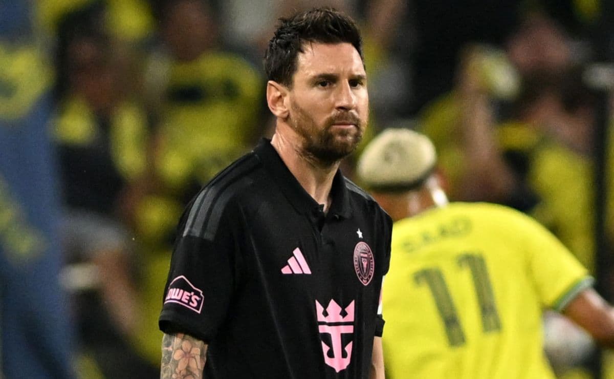 Lionel Messi misses third straight penalty after Argentina and Inter Miami misses, ties worst career record