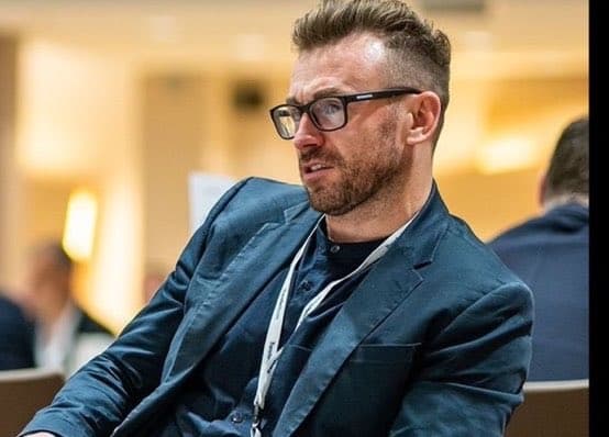 Journalist: Liverpool star’s contract is Julian Ward’s first big decision