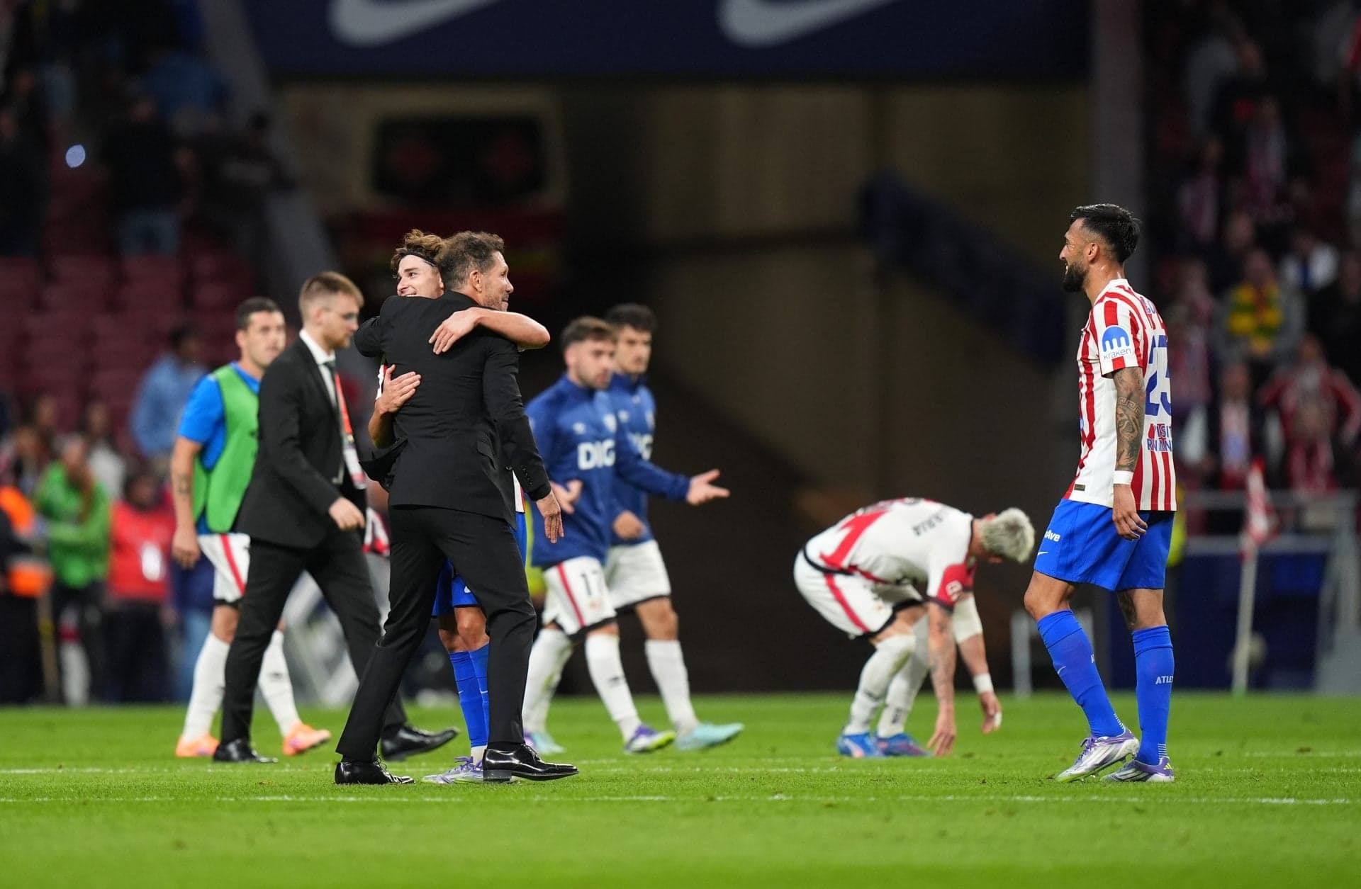 Simeone reiterates Atletico Madrid’s stance in meeting with Barcelona target Julian Alvarez – report