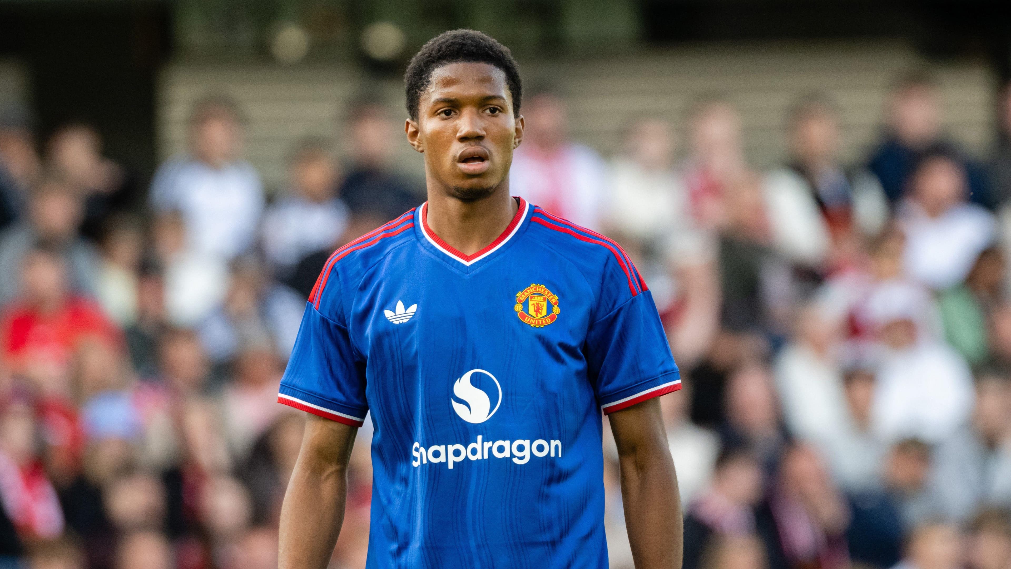 Man Utd's Chido in talks over Eredivisie move